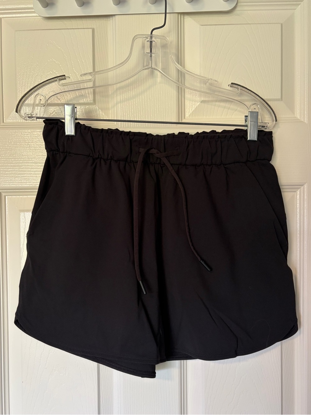 Lululemon stretch high rise short - size 8